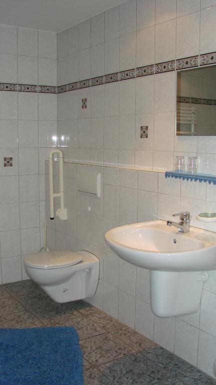 Ferienhof & Landhotel Laurenz Гронау Екстериор снимка